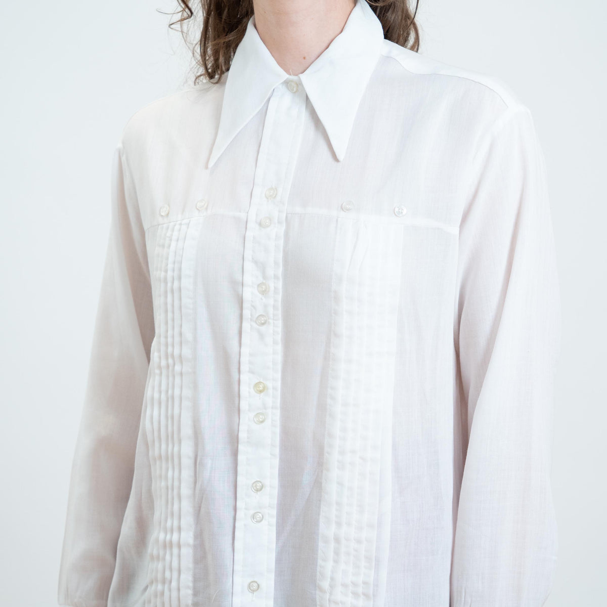Vintage 70s Sheer White Dagger Collar Blouse - Large to XL | Double Button Long Sleeve Knife Pleat Shirt