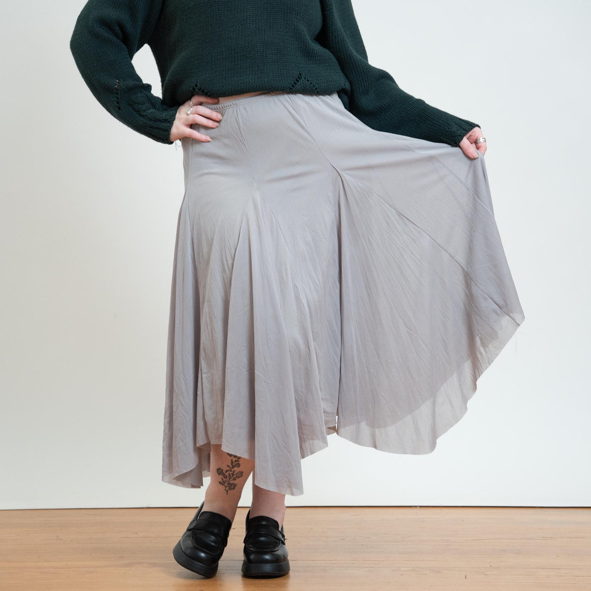 Vintage Y2K Silver Scarf Hem Fairy Skirt - Large | Boho Whimsigoth Midi Hanky Skirt