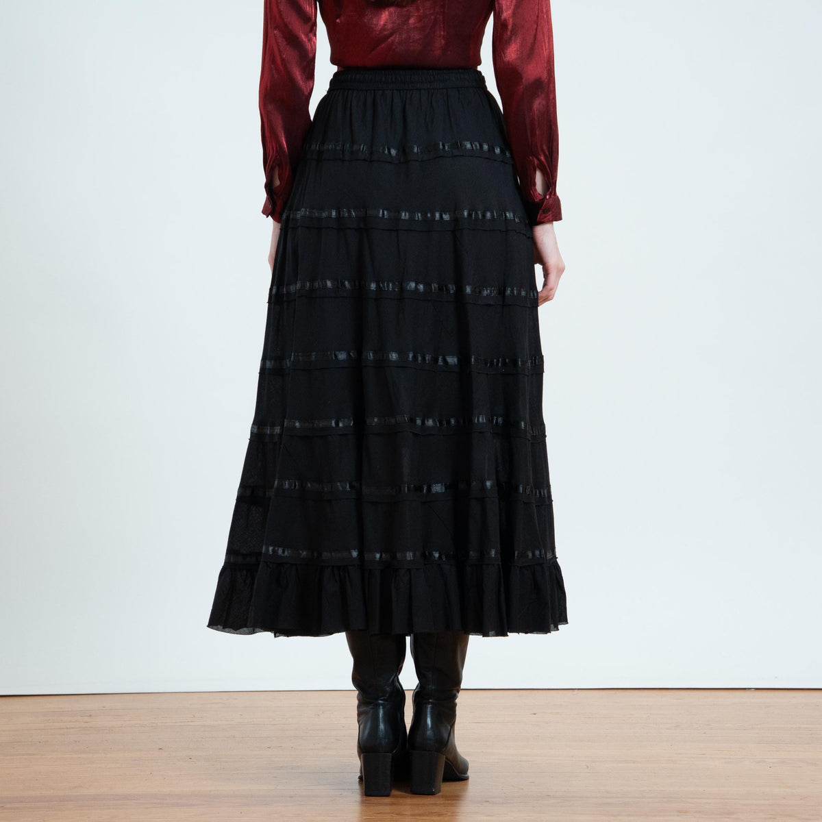 Vintage 90s Black Tiered Broomstick Maxi Skirt - Small to Medium | Witchy Boho Festival Skirt