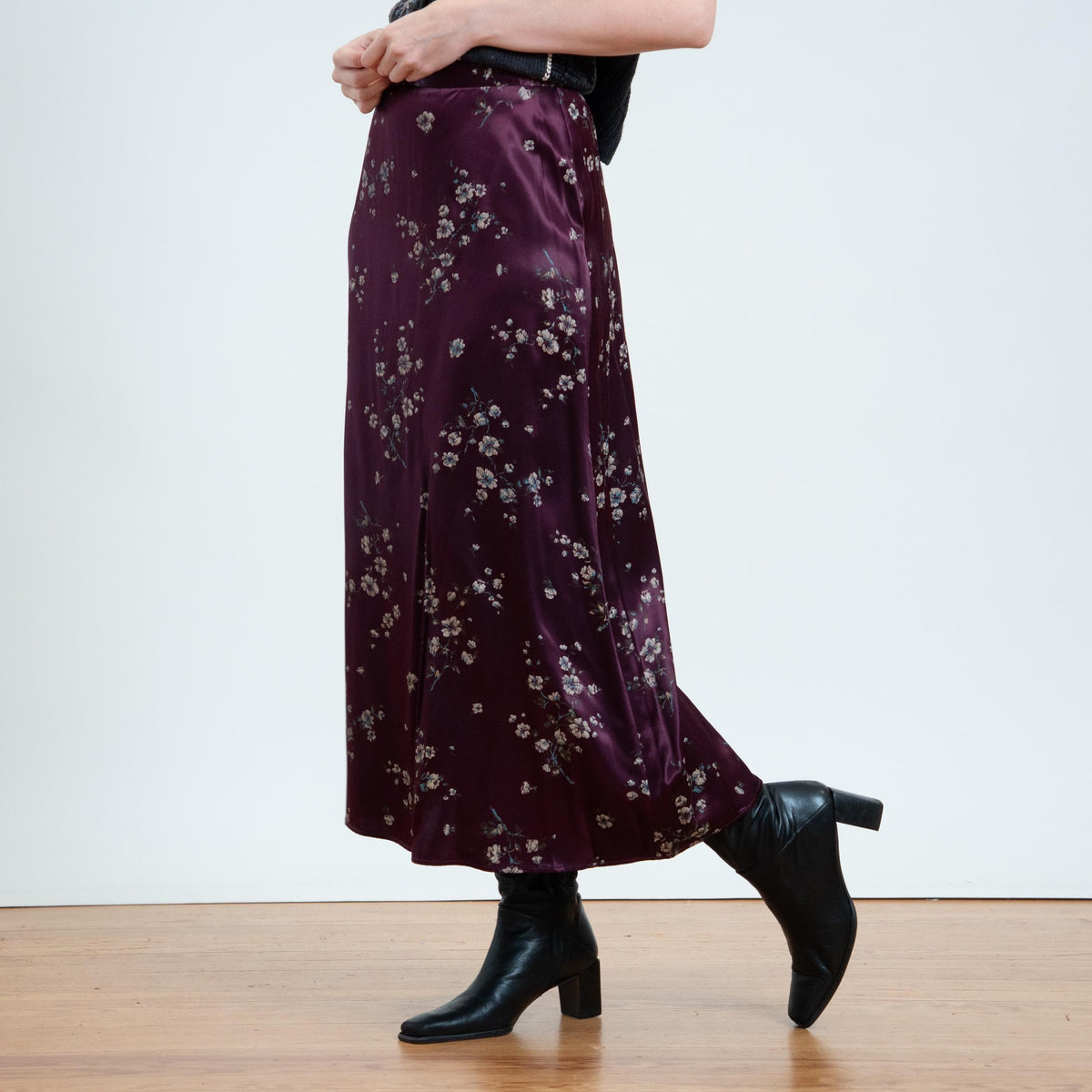 Vintage 90s Plum Purple Satin Floral Maxi Skirt - Small, 26” Waist | Boho High Waisted Long Skirt