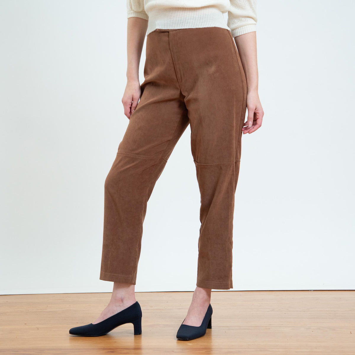 Vintage 80s Caramel Brown Ultrasuede Trousers - Petite Medium, 28.5" | Faux Leather Tapered Leg Pants
