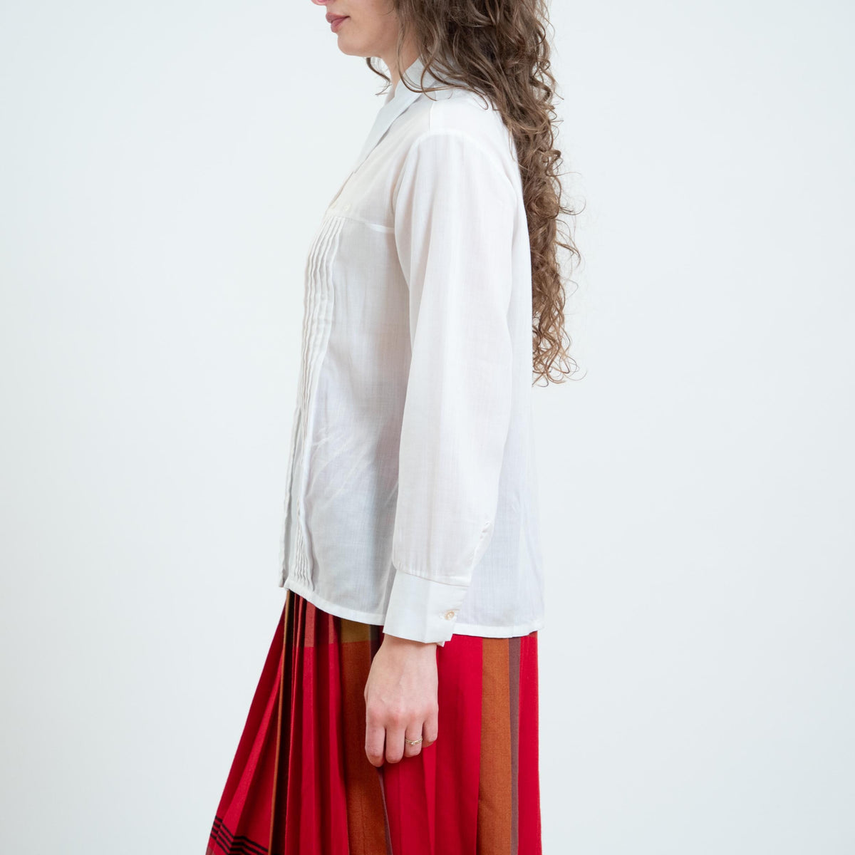 Vintage 70s Sheer White Dagger Collar Blouse - Large to XL | Double Button Long Sleeve Knife Pleat Shirt