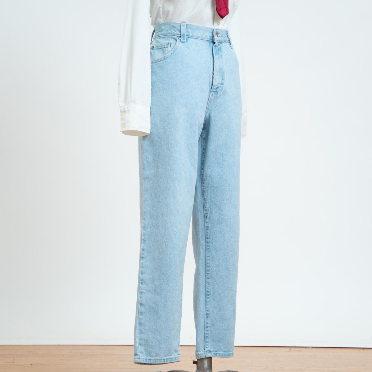Vintage 90s Lee High Waisted Light Wash Jeans - Medium, 30" Waist | Denim Tapered Leg Mom Jeans