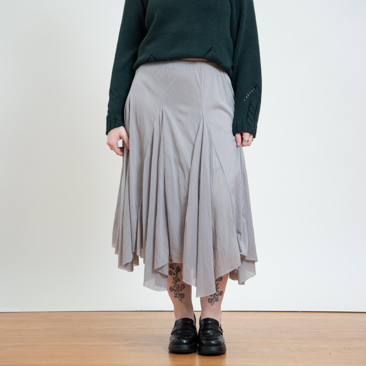 Vintage Y2K Silver Scarf Hem Fairy Skirt - Large | Boho Whimsigoth Midi Hanky Skirt