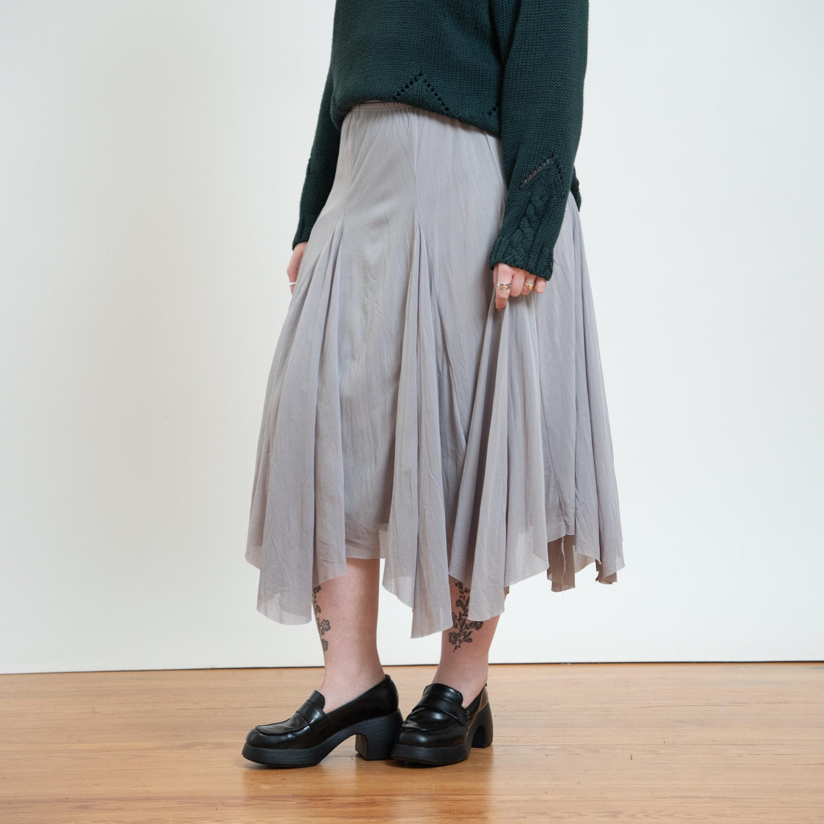 Vintage Y2K Silver Scarf Hem Fairy Skirt - Large | Boho Whimsigoth Midi Hanky Skirt