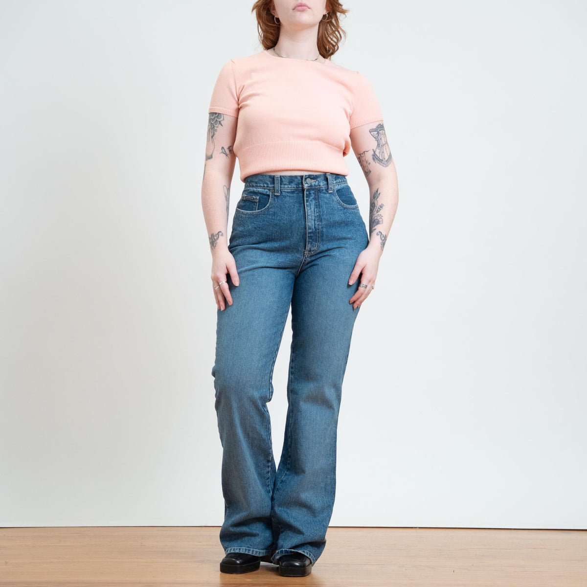 Vintage 90s Y2K Flared Leg Jeans – Medium Tall | Medium Wash High Waisted Long Inseam Jeans