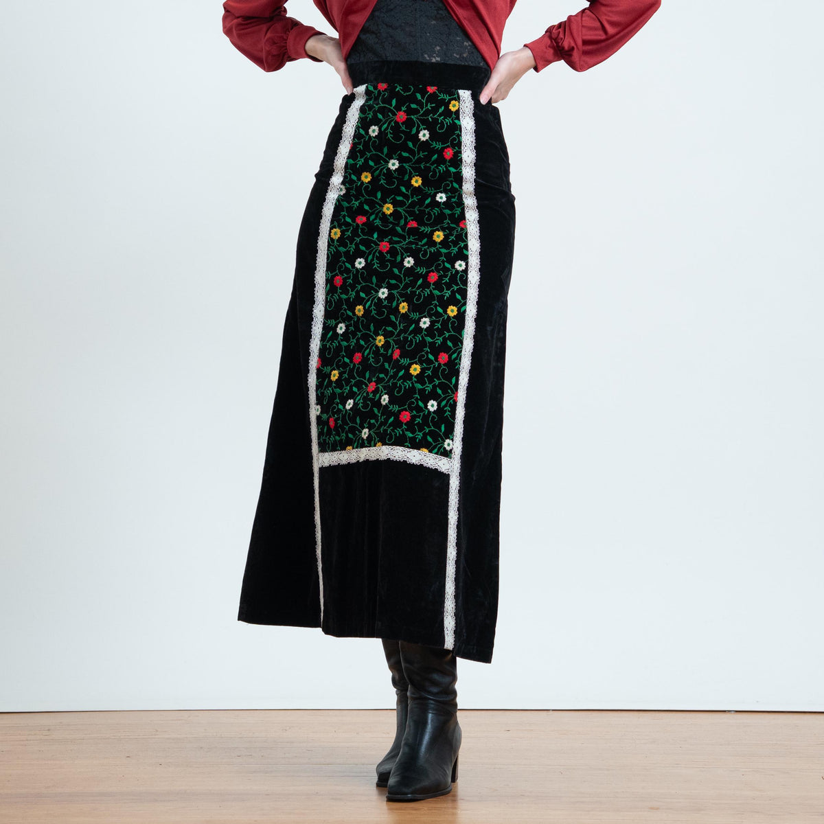 Vintage 70s Black Velvet Embroidered Floral Maxi Skirt - Extra Small, 24" Waist | Boho Folk Prairie Skirt