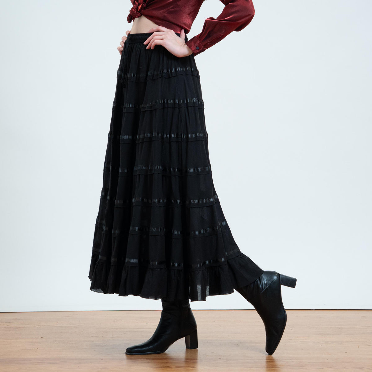 Vintage 90s Black Tiered Broomstick Maxi Skirt - Small to Medium | Witchy Boho Festival Skirt