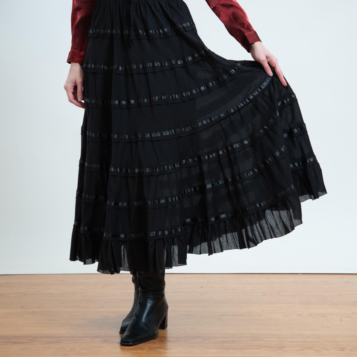 Vintage 90s Black Tiered Broomstick Maxi Skirt - Small to Medium | Witchy Boho Festival Skirt