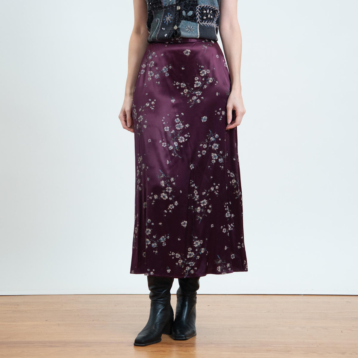 Vintage 90s Plum Purple Satin Floral Maxi Skirt - Small, 26” Waist | Boho High Waisted Long Skirt