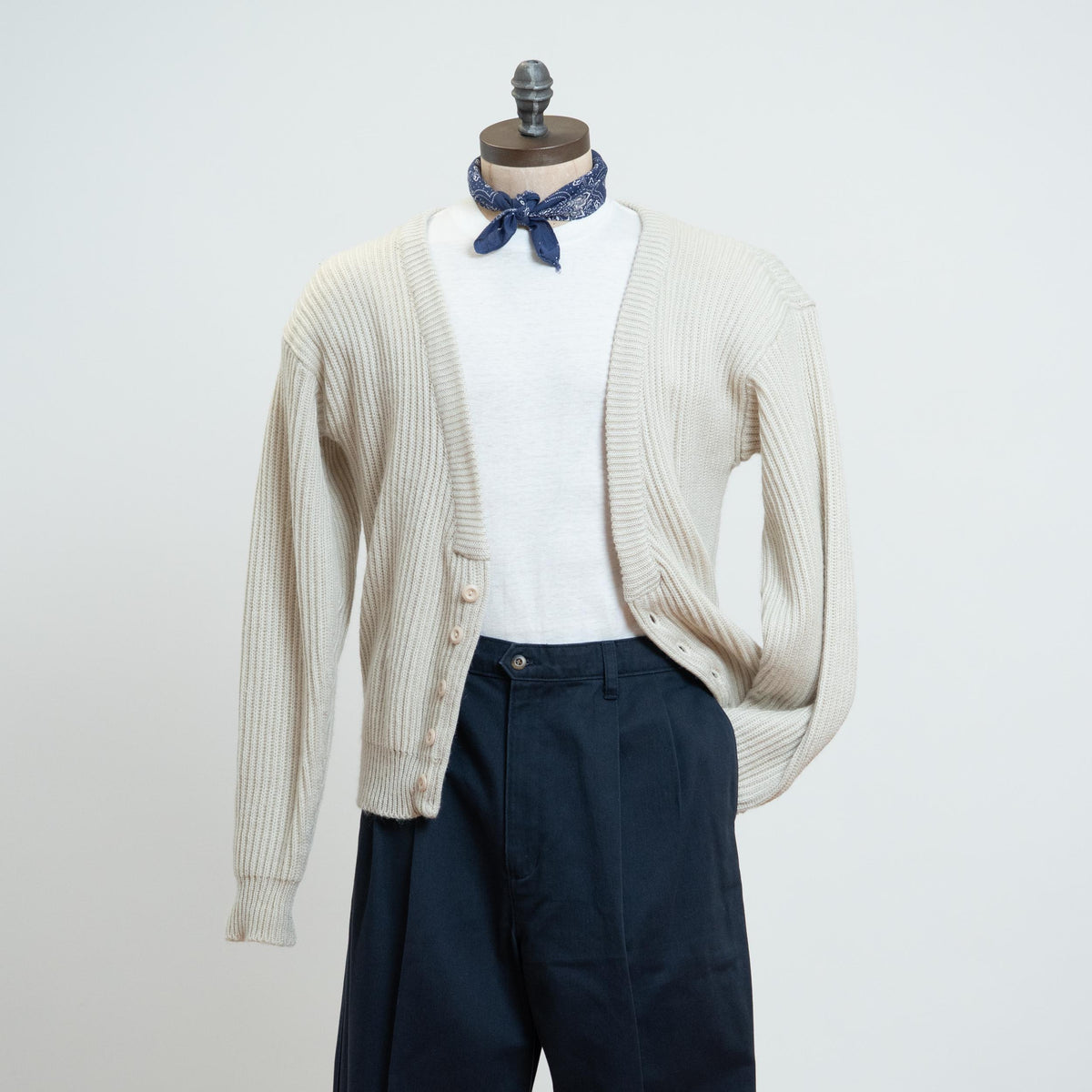 Vintage 80s Beige Knit V-Neck Cardigan - Medium | Ribbed Button Up Sweater