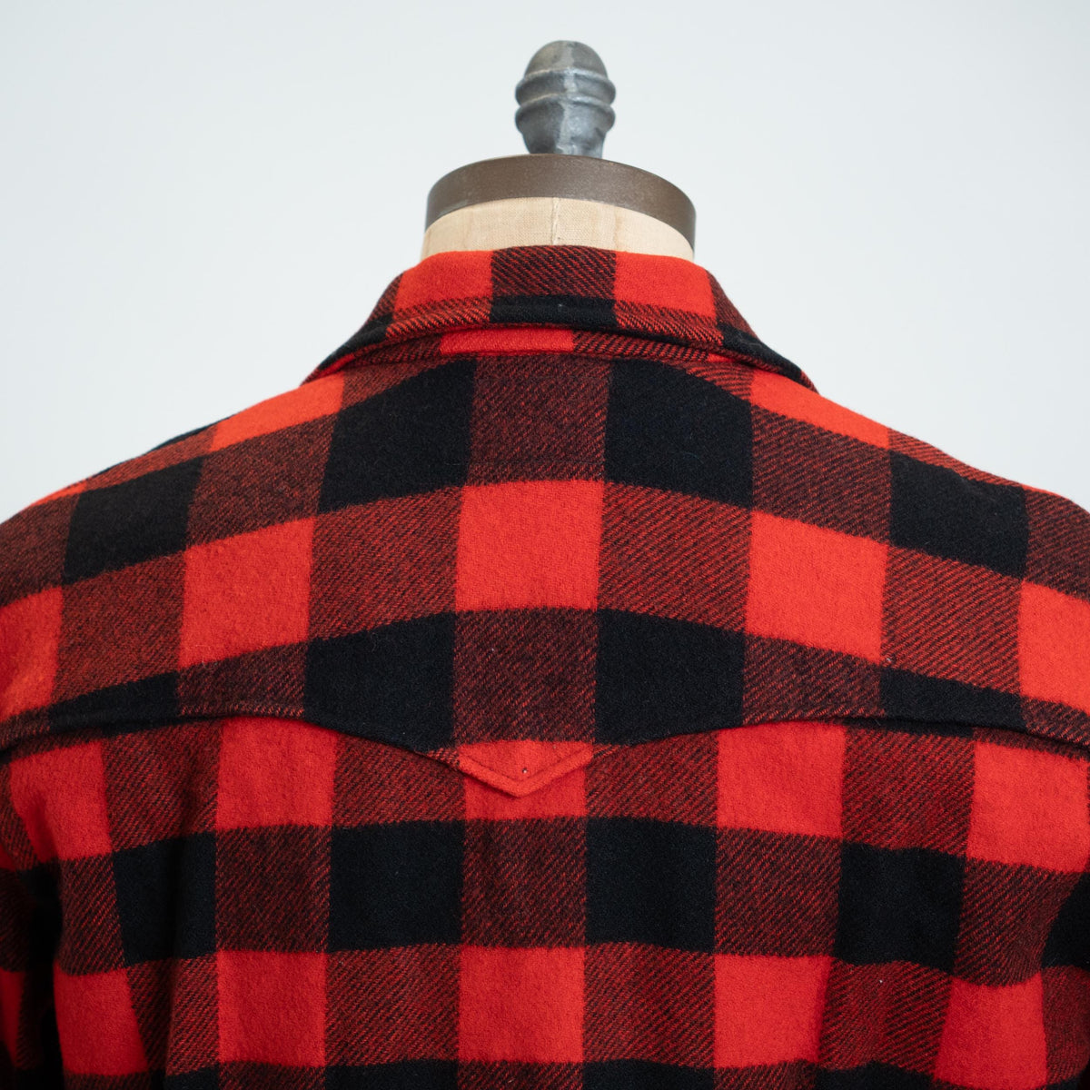 Vintage 60s Buffalo Plaid Wool Lace-Up Overshirt - Large | Red & Black Pullover Lumberjack Shirt