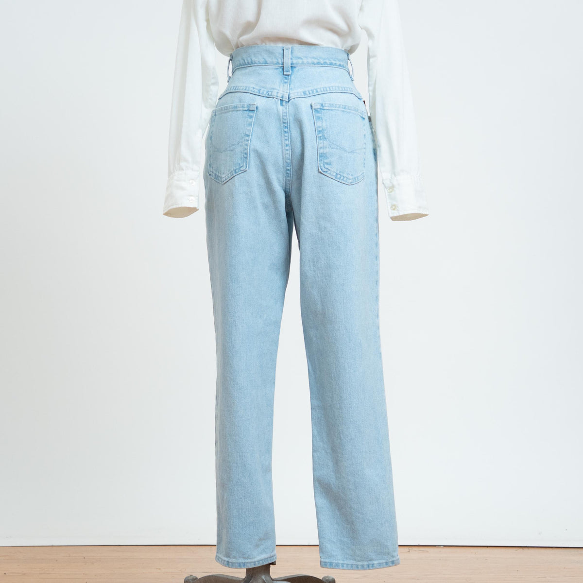 Vintage 90s Lee High Waisted Light Wash Jeans - Medium, 30" Waist | Denim Tapered Leg Mom Jeans