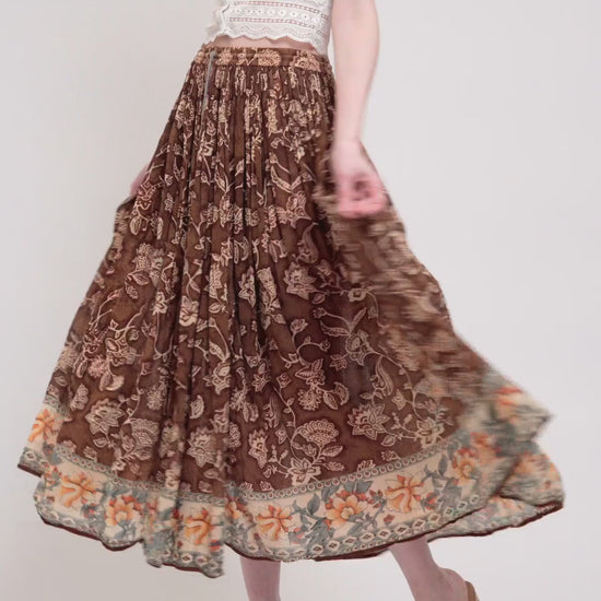 Vintage 90s Boho Brown Floral Midi Broomstick Skirt – Medium