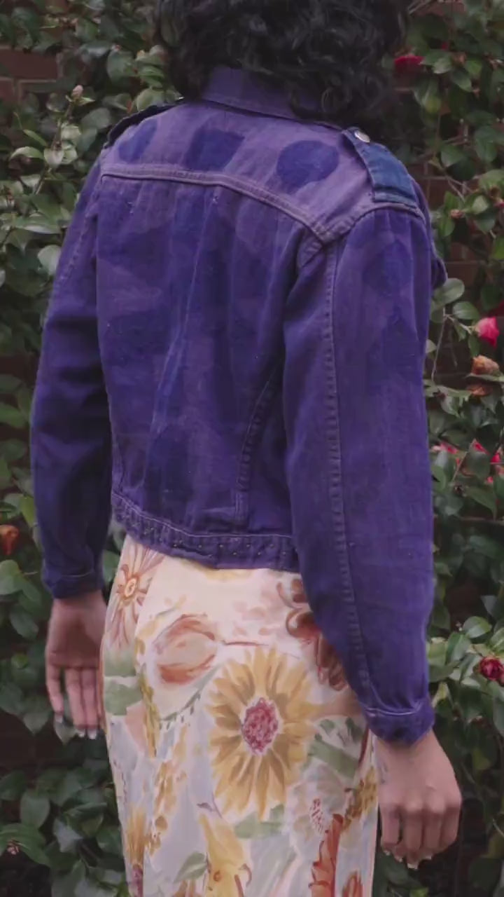 Vintage 70s Faded Cropped Western Jean Jacket - Small to Medium