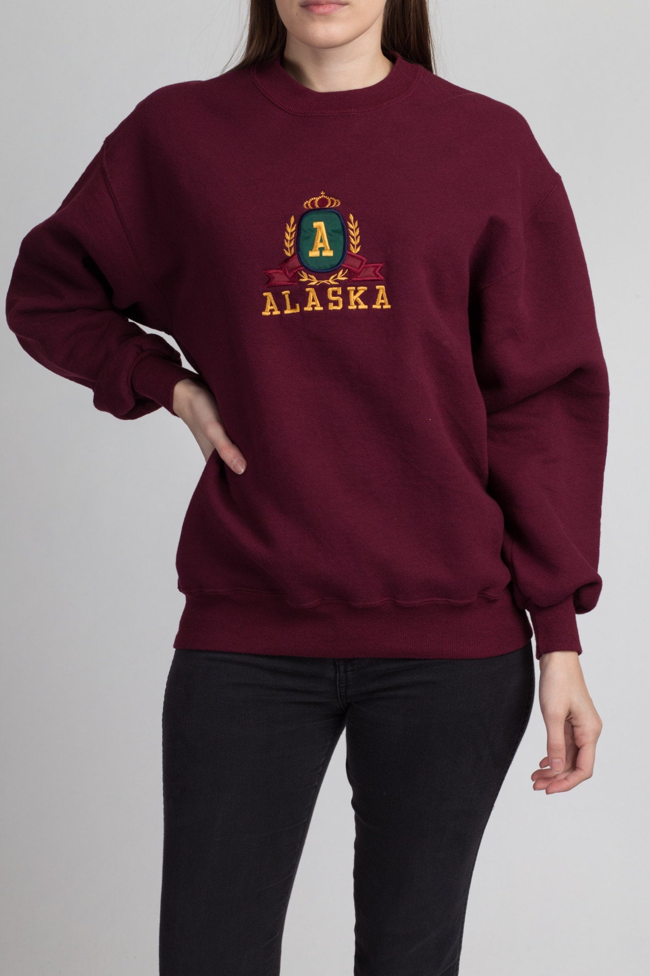 90s Alaska Sweatshirt - Men&#39;s Medium, Women&#39;s Large | Vintage Maroon Tourist Pullover