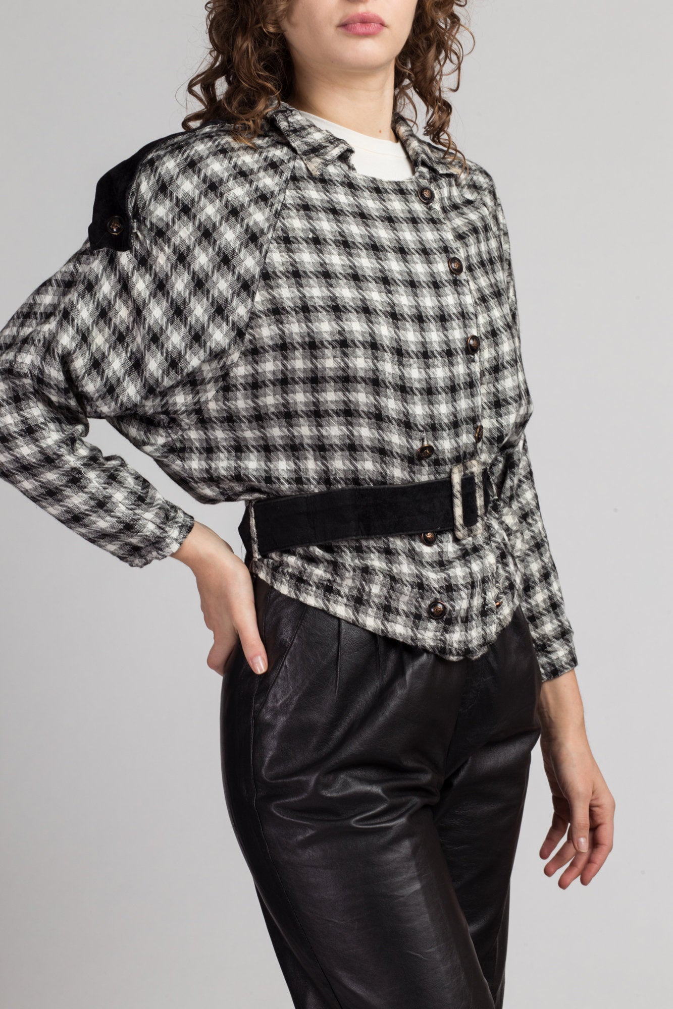 80s Black & White Checked Cropped Blazer Top - Medium to Large | Vintage Belted Button Up Cropped Double Breasted Blouse