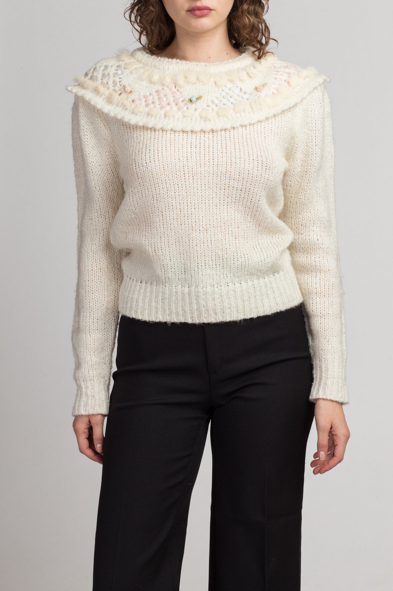 80s Angora Collared Sweater - Medium to Large | Vintage Ivory Floral Knit Pullover
