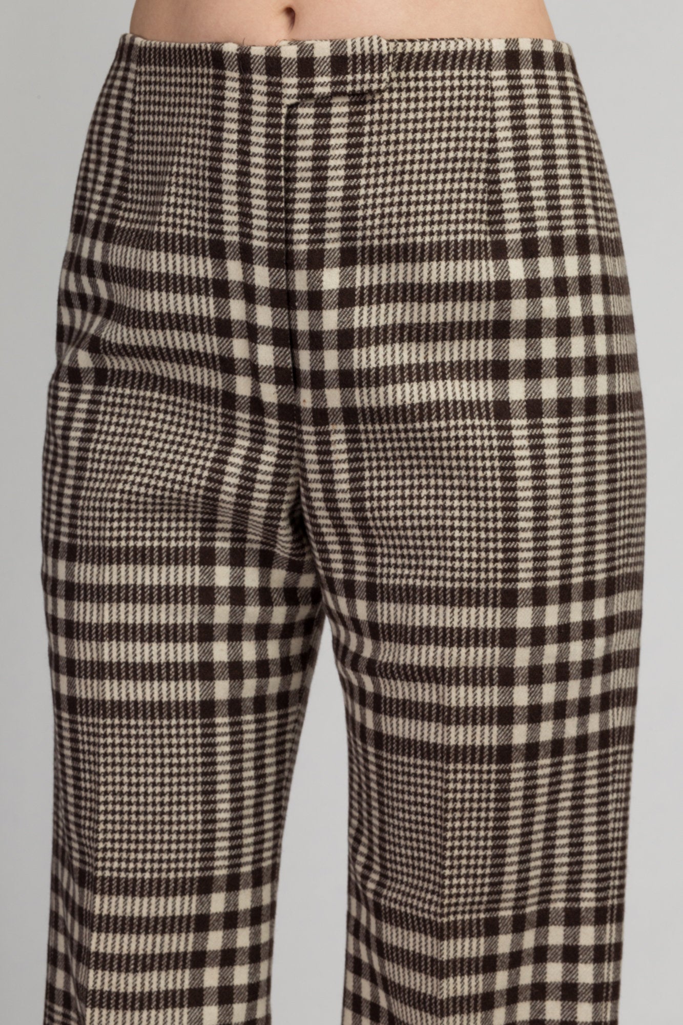 Grey & Black Plaid Stretch Woven Pants – Unique Vintage