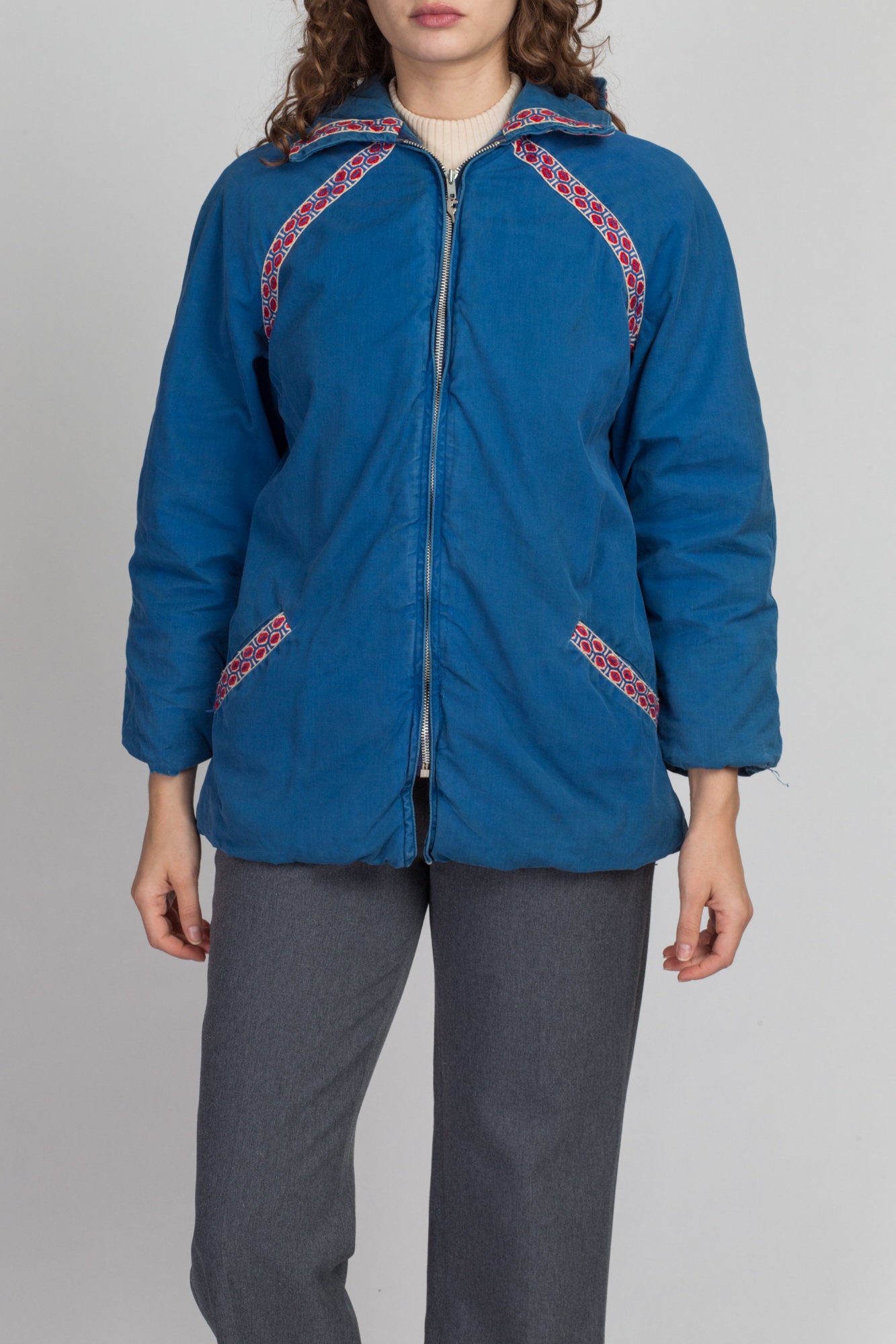 Rare 40s 50s White Stag Zip Up Ski Jacket - Petite Small to Medium | Vintage Women&#39;s Blue Southwestern Trim Hooded Puffy Parka Coat