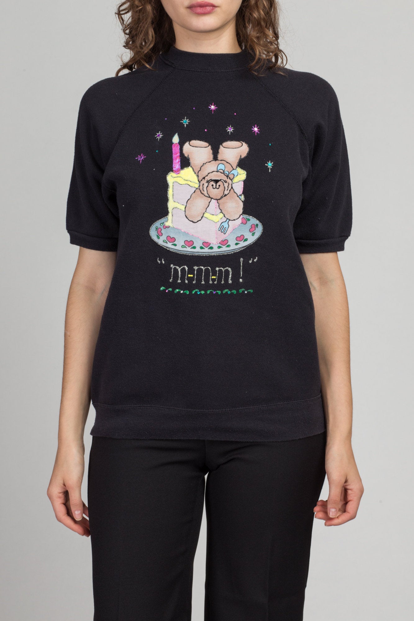 90s &quot;MMM&quot; Cake Puff Paint Sweatshirt - Medium | Vintage Black Teddy Bear Slouchy Short Sleeve Pullover