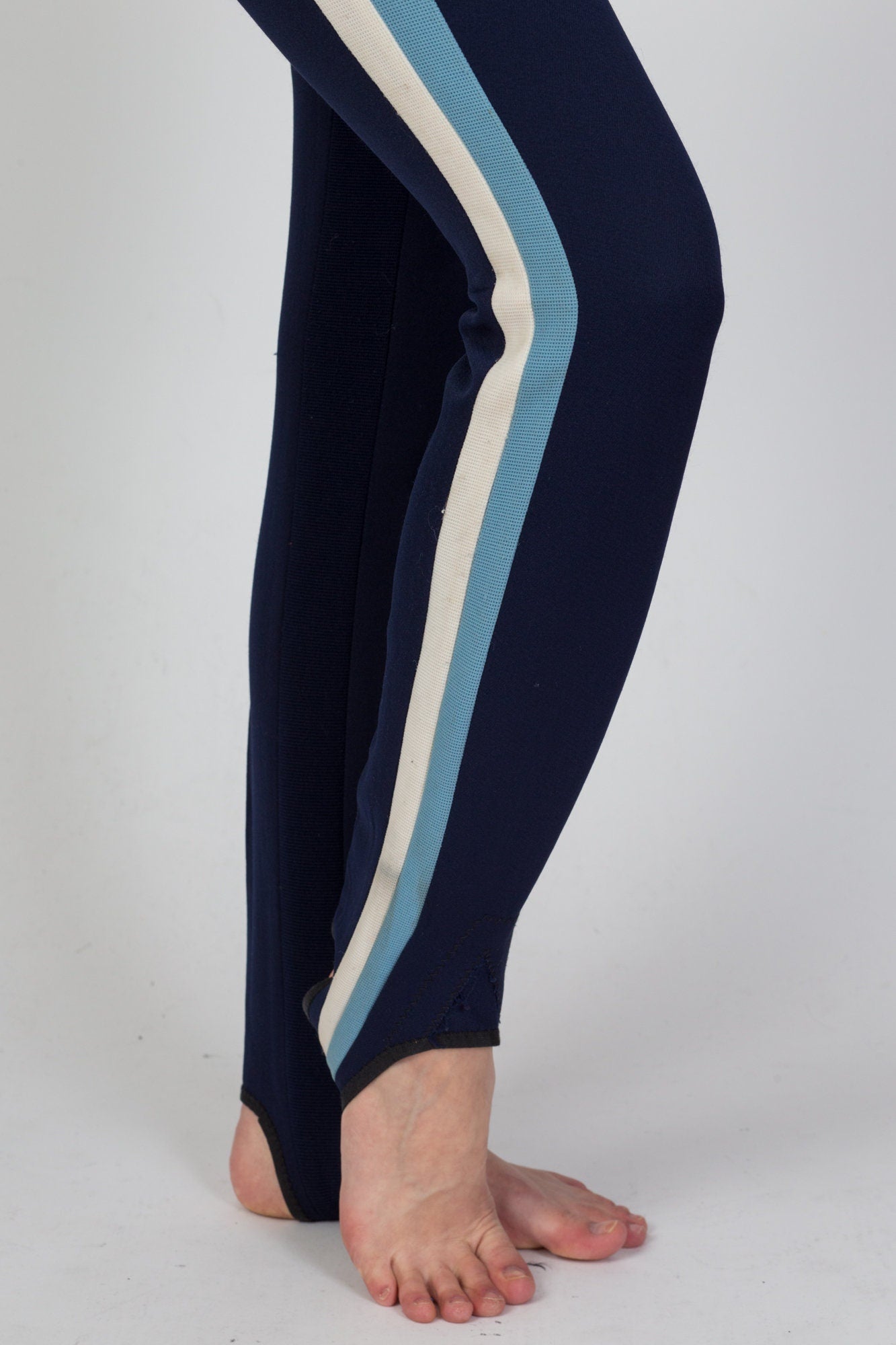 70s Striped Stirrup Ski Pants - XS to Petite Small – Flying Apple Vintage
