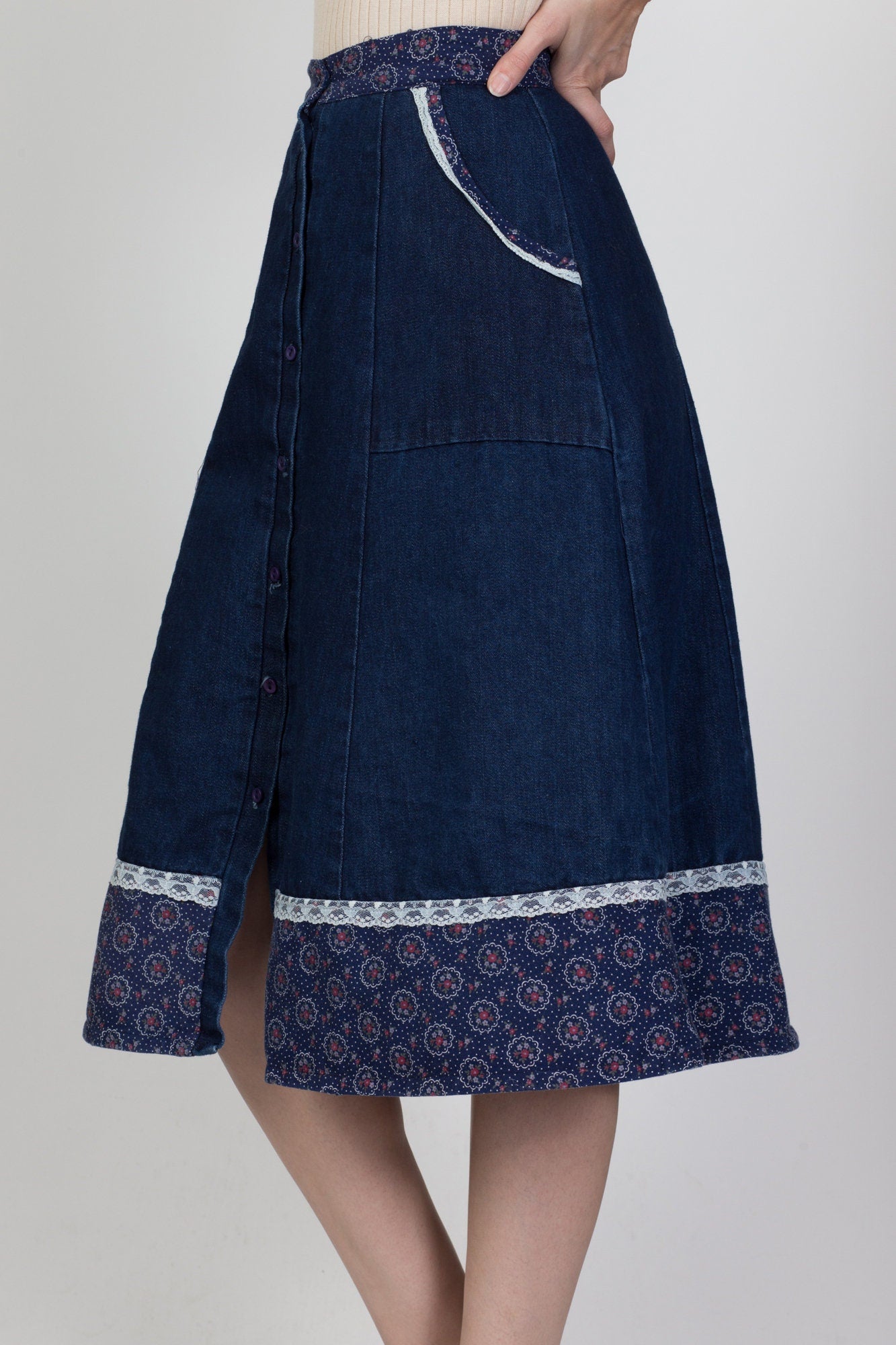 70s Boho Denim Floral Lace Trim Skirt - Extra Small, 24" 