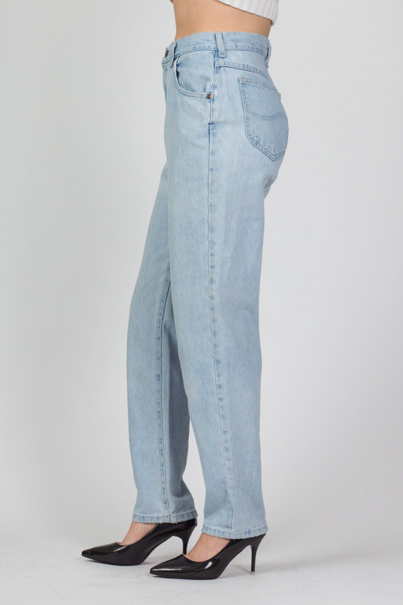 Vintage High Waisted Lee Mom Jeans - Medium, 28" 