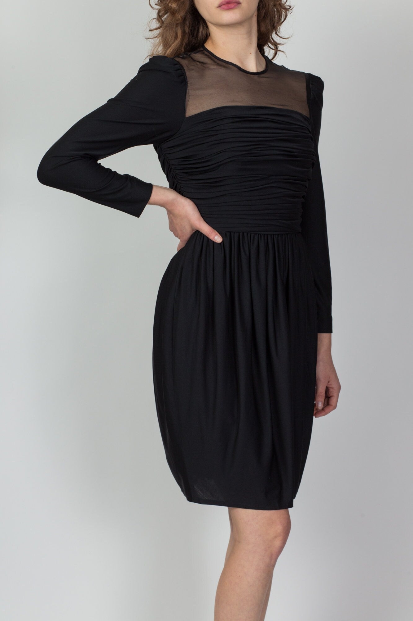 80s Leslie Fay Ruched Bodycon Little Black Dress - Small 