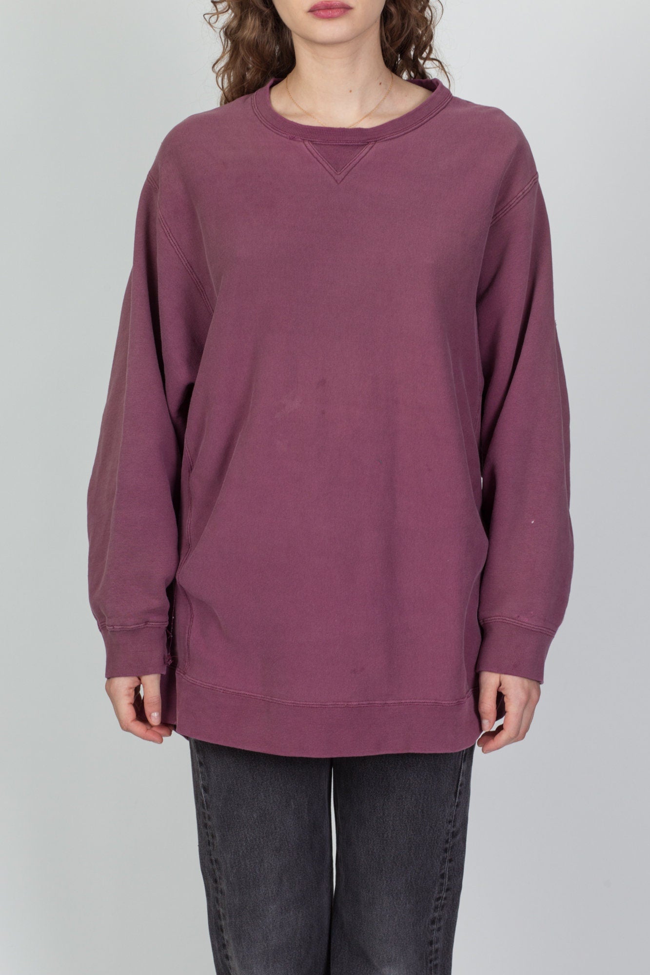 90s Distressed Long Faded Magenta Sweatshirt - Men's XL, Women's XXL –  Flying Apple Vintage