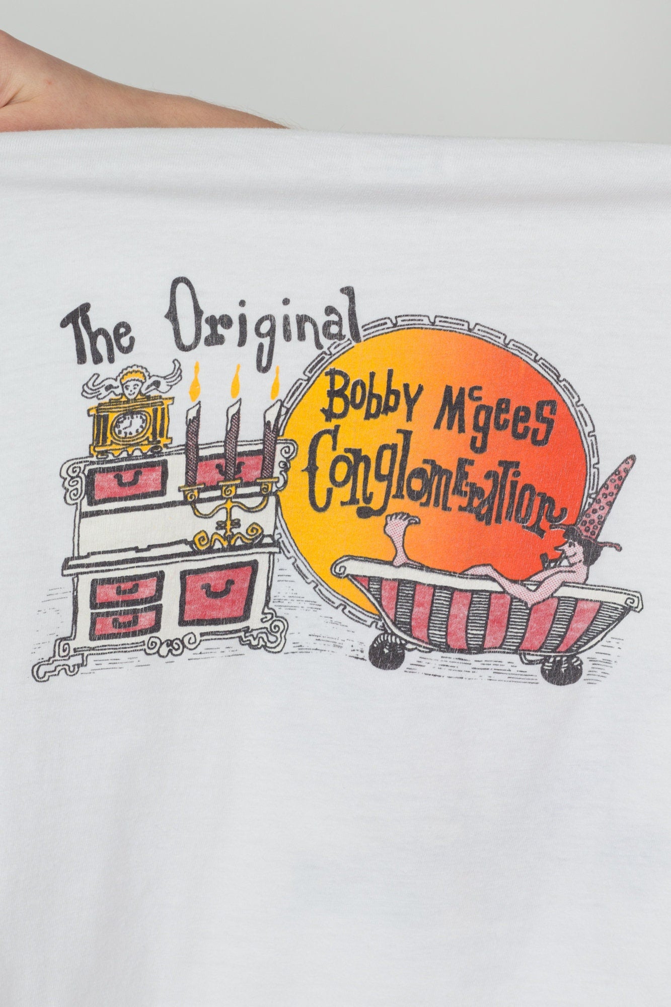 Vintage 1984 Bobby McGees Restaurant T Shirt - Unisex Medium 