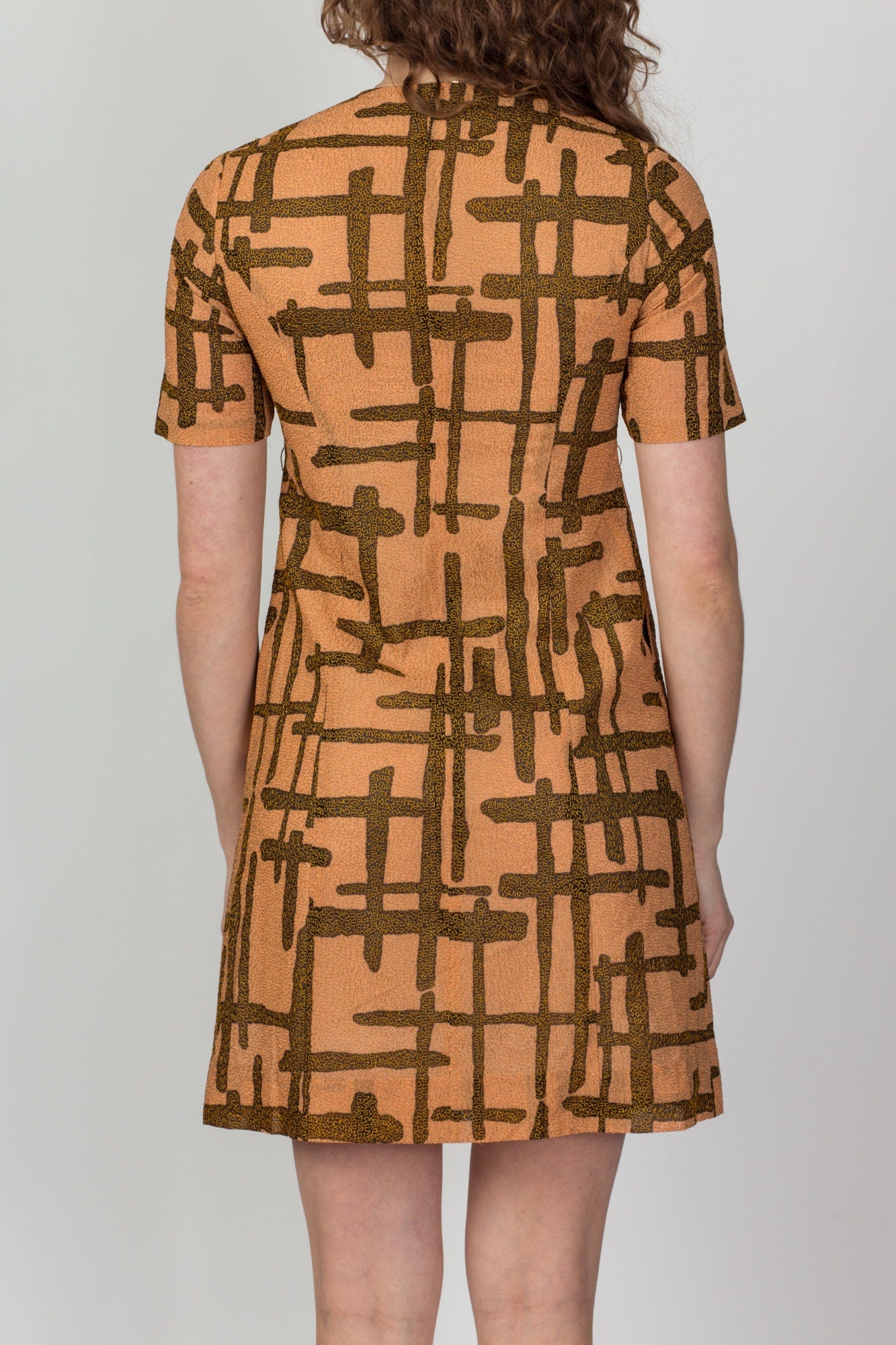 1960s Tiki Embroidered Button Up Shift Dress - Extra Small 