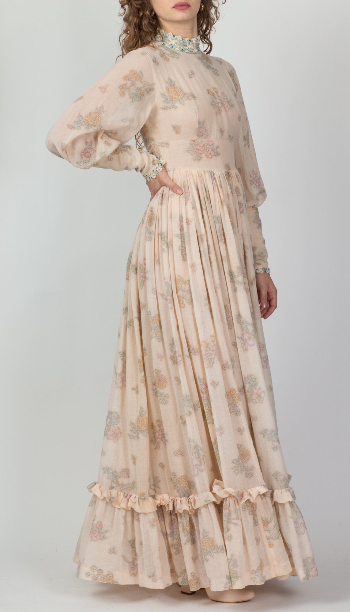 70s Gigot Sleeve Nude Floral Prairie Maxi Gown - Small 