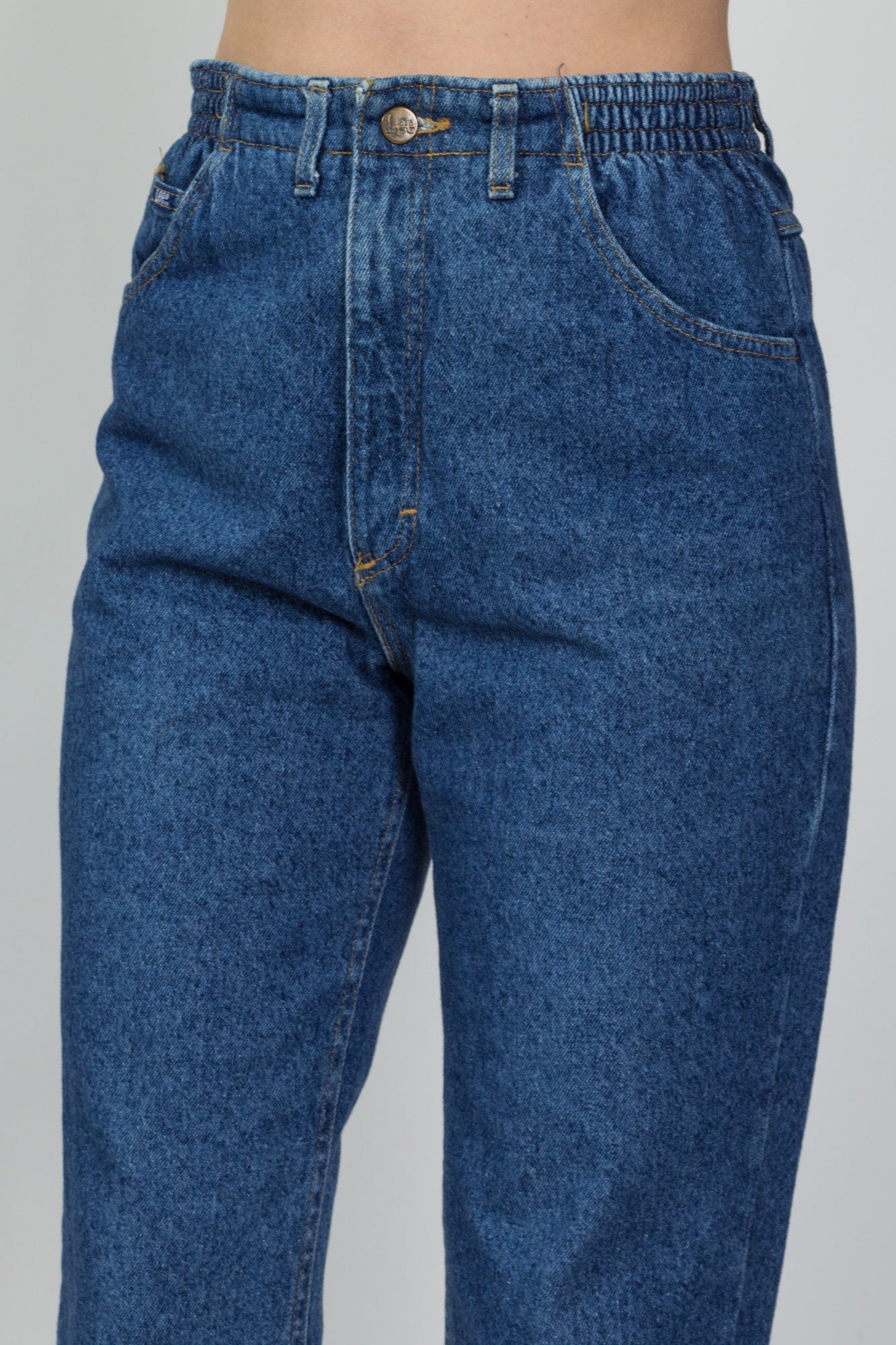 Vintage Lee High Waist Mom Jeans - Medium 