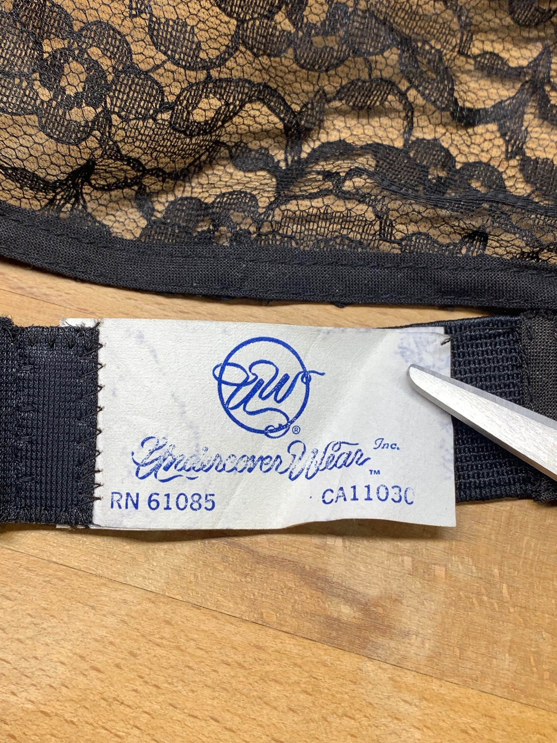 70s 80s Deadstock Black Lace Lingerie Set - Medium 