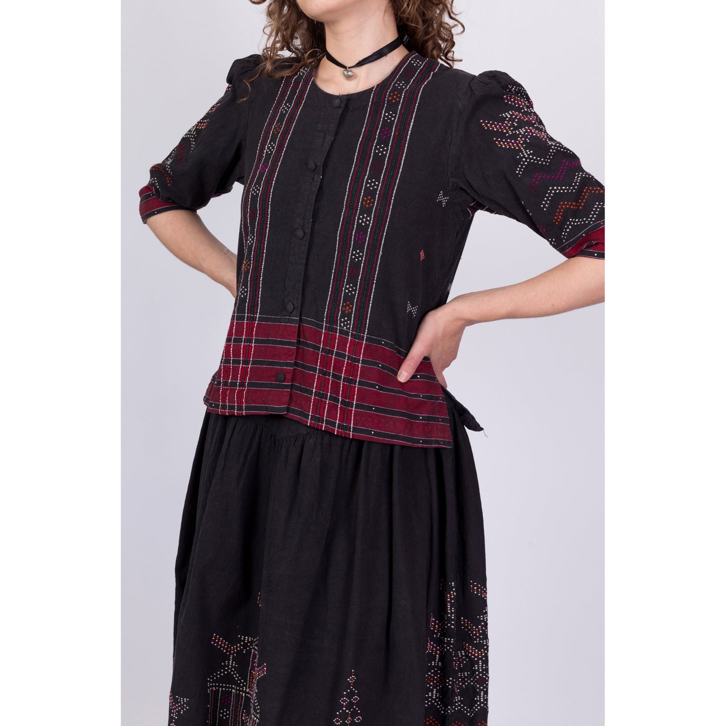 Vintage Eastern European Embroidered Folk Skirt Set - Small to Medium 