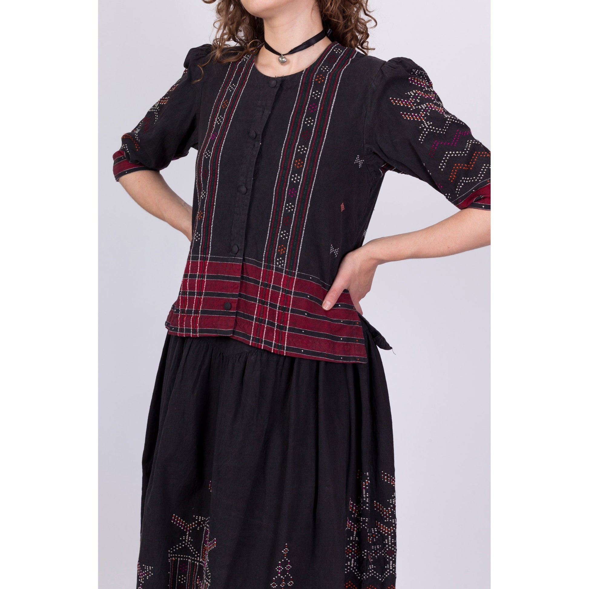 Vintage Eastern European Embroidered Folk Skirt Set - Small to Medium 