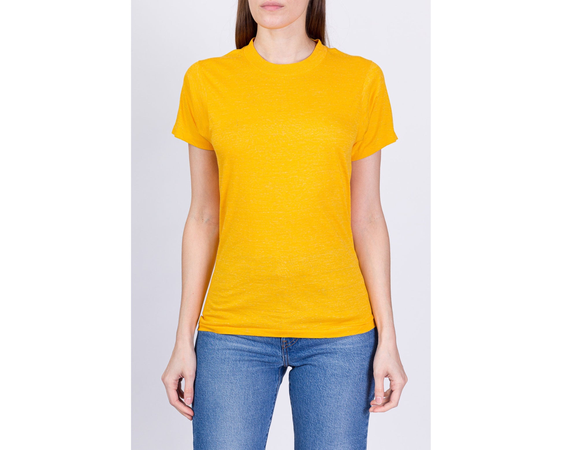 yellow round neck t shirt