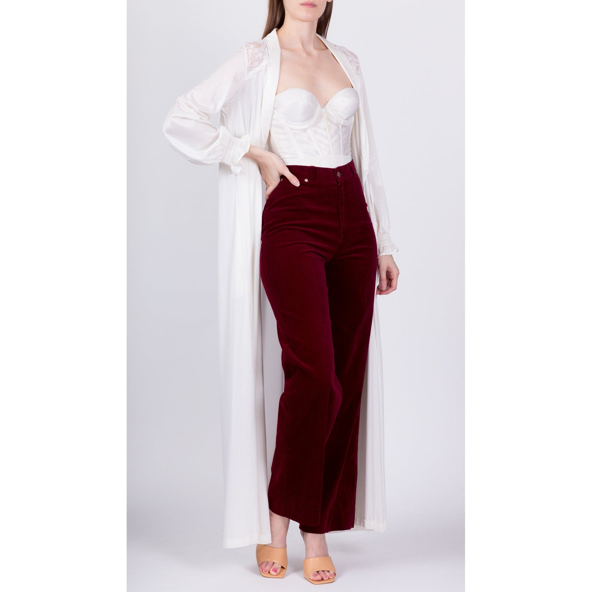 70s White Maxi Peignoir Dressing Gown - Medium 