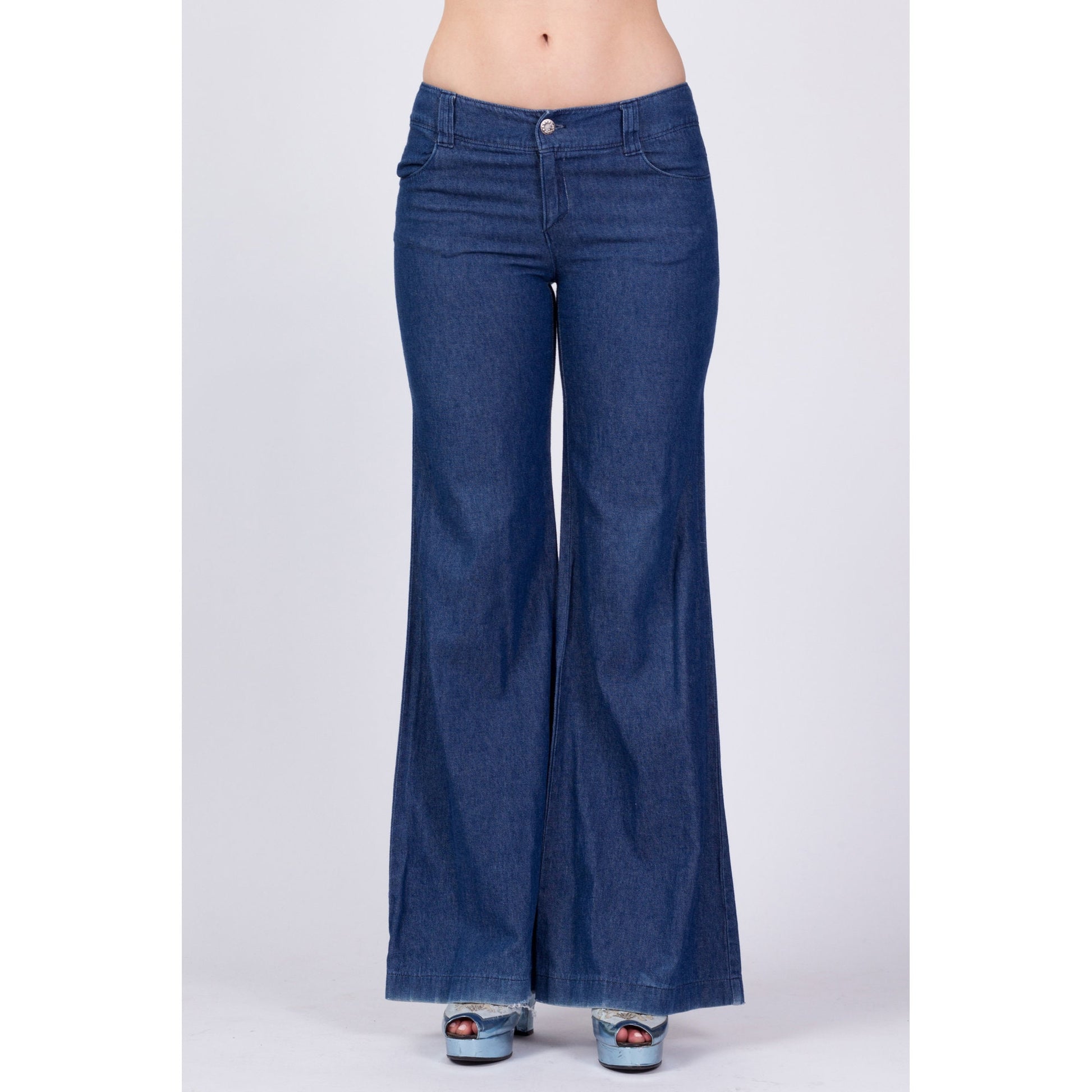 Vintage Low Rise Bell Bottom Jeans - Small 