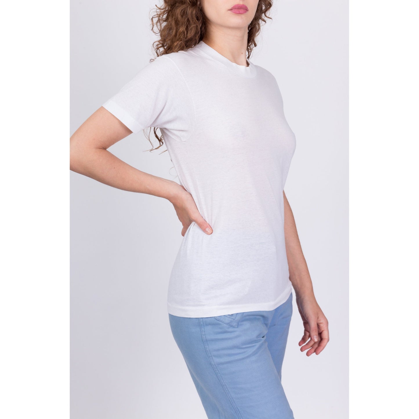 90s Plain White Crew Neck Tee - Small to Medium 