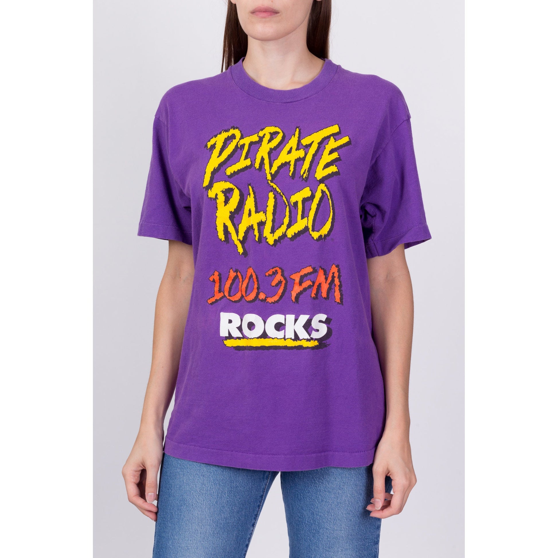 90s Pirate Radio 100.3 FM Rocks T Shirt - Unisex Medium 