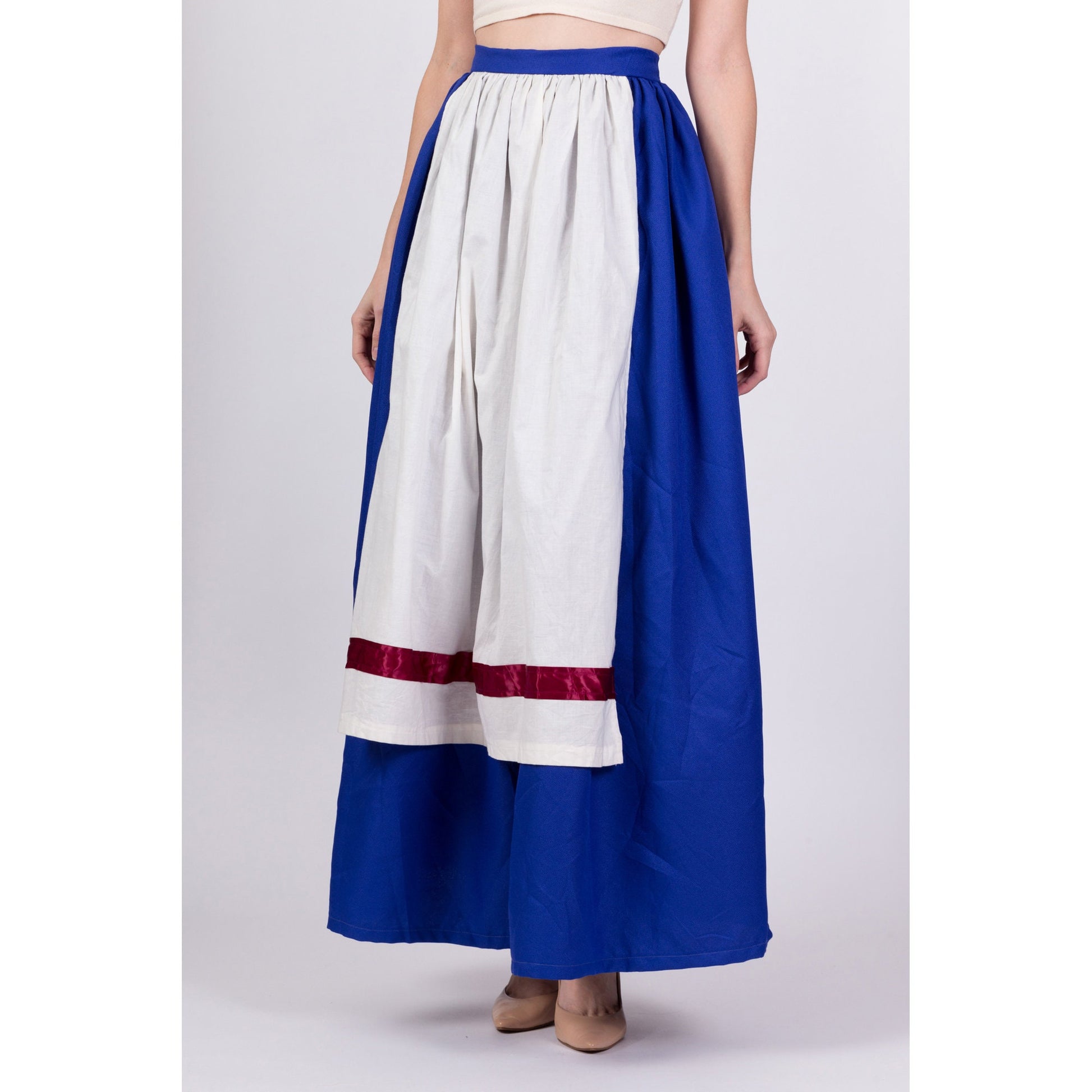 Vintage 70s Folk Costume Skirt - Medium, 29.5" 