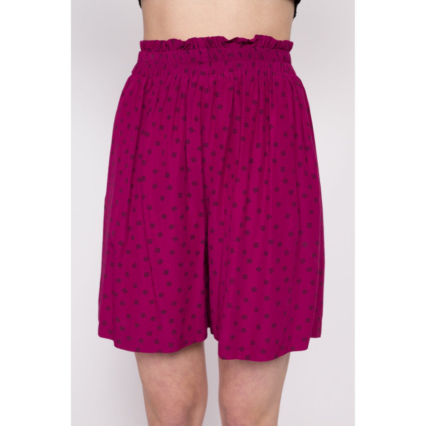 80s Swirly Polka Dot Print Magenta Shorts - Small to Medium