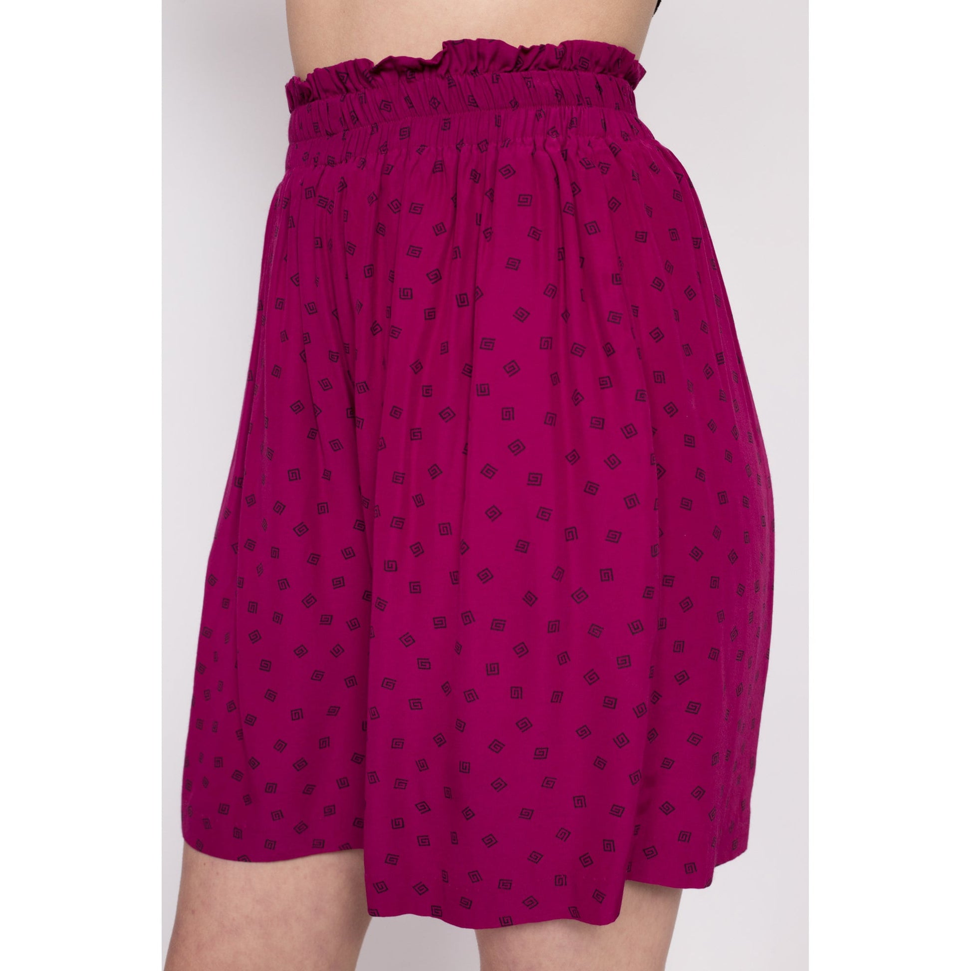 80s Swirly Polka Dot Print Magenta Shorts - Small to Medium