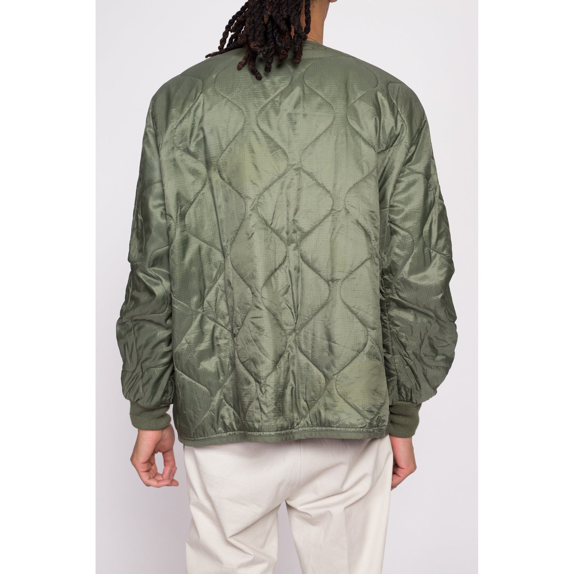 90s Alpha Industries Quilted Army Jacket - Men's Large – Flying Apple  Vintage