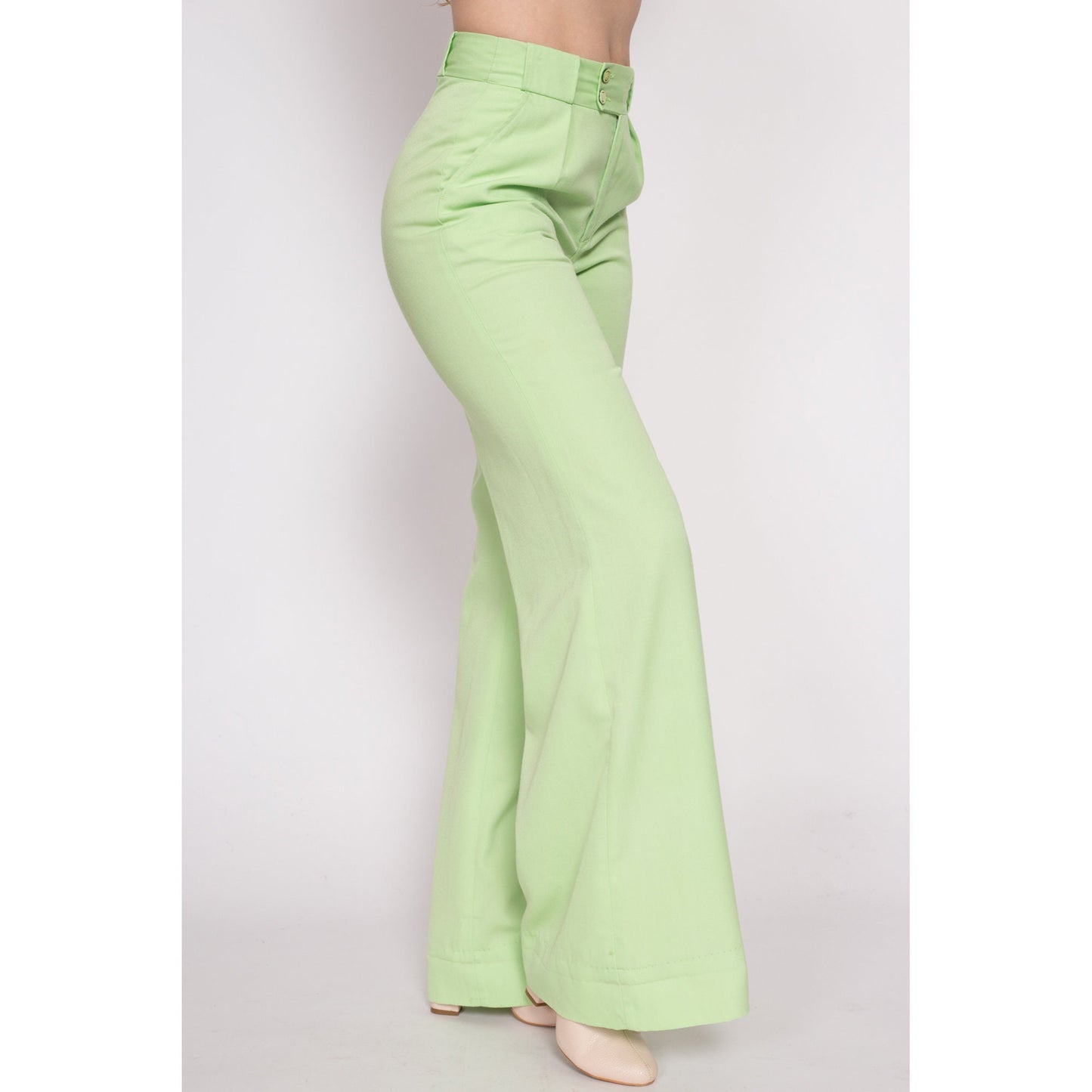 70s Pastel Green High Waisted Bell Bottoms - Petite Medium | Vintage Boho Pleated Flared Leg Retro Trousers