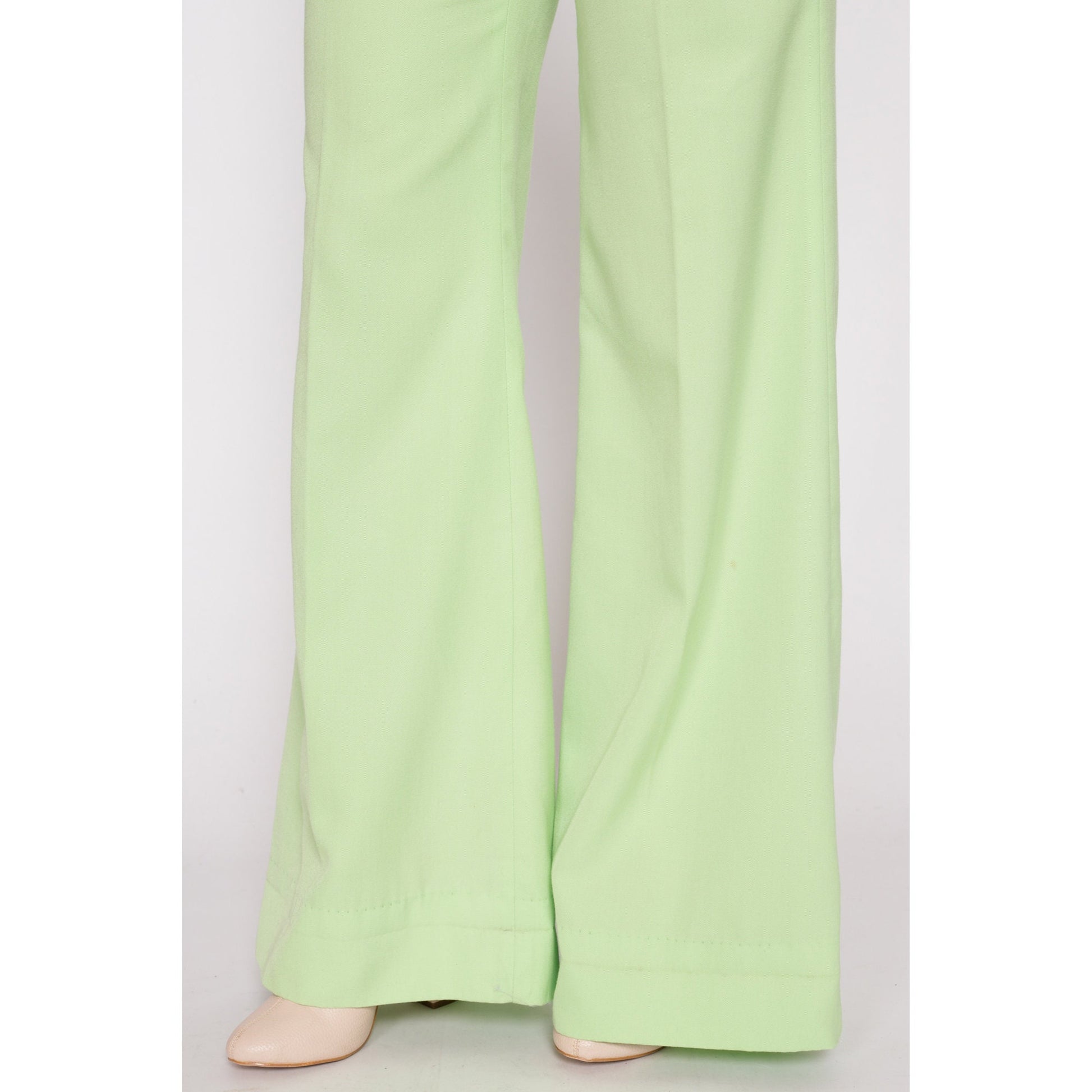 70s Pastel Green High Waisted Bell Bottoms - Petite Medium | Vintage Boho Pleated Flared Leg Retro Trousers