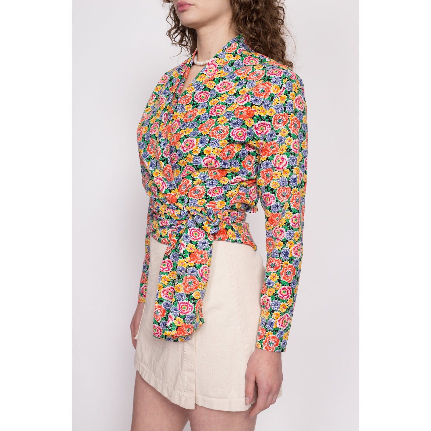 80s Colorful Floral Wrap Top - Small | Vintage Long Sleeve Cropped Secretary Blouse