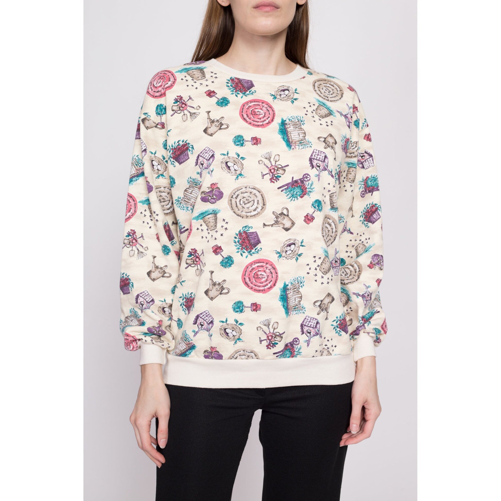 80s 90s Garden All Over Print Sweatshirt - Small | Vintage Crewneck Long Sleeve Floral Graphic Pullover